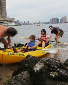 stuy cove free kayaking 2